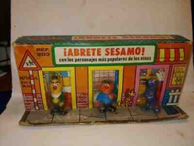 Vintage 70s/80s Sealed Sesame Street Bert Ernie Grover Figures,Mexico Package