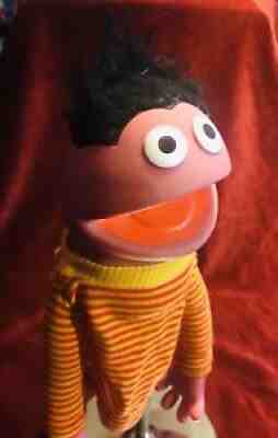 RARE! MARIONNETTE &ERNIE De 1 RUE SESAME Vintage MUPPETS Inc - Annees