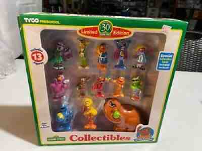 1997 Limited Edition 30 Year Sesame Street 13 Figures Ultra Rare New Collectible