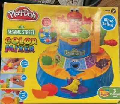 Play Doh Color Mixer Learn Colors as Elmo Talks With Cookie