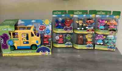 Sesame Street 13 Figures Lot School Bus NIB Playskool Hasbro 2Pack 2011 Rare HTF