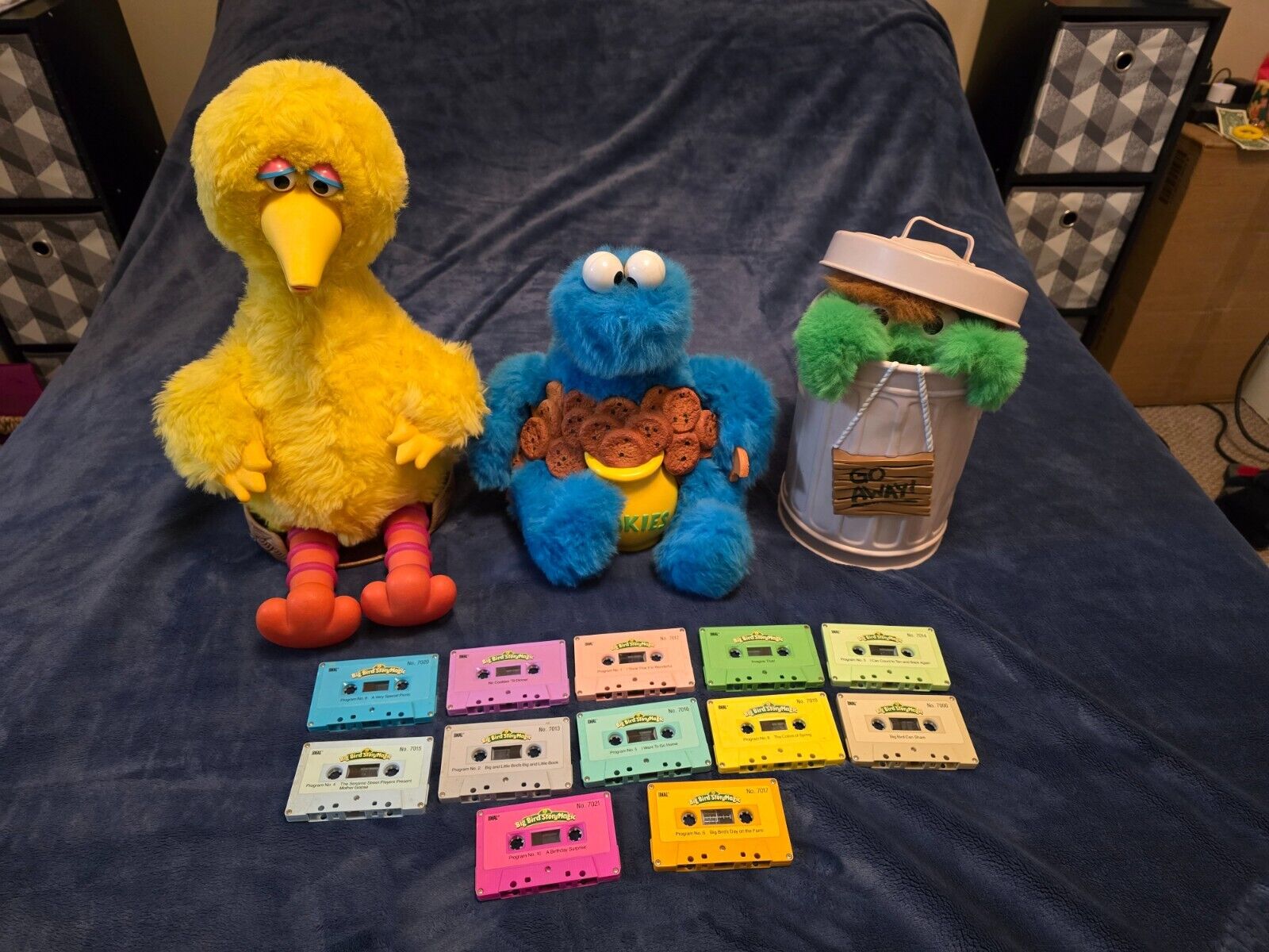 Ideal Sesame Street Story Magic 12 Tapes Big Bird Cookie Monster & Oscar 1986