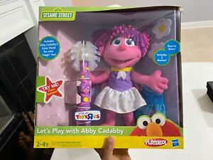 RARE NIB 2011 PLAYSKOOL SESAME STREET LET'S PLAY WITH ABBY CADABBY DOLL SET ELMO