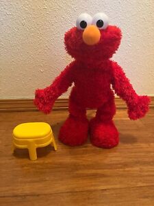 ORIGNAL TALKING ELMO LIVE/ 2008 Mattel/ FISCHER PRICE/ WORKING TESTED ON 12/2/23