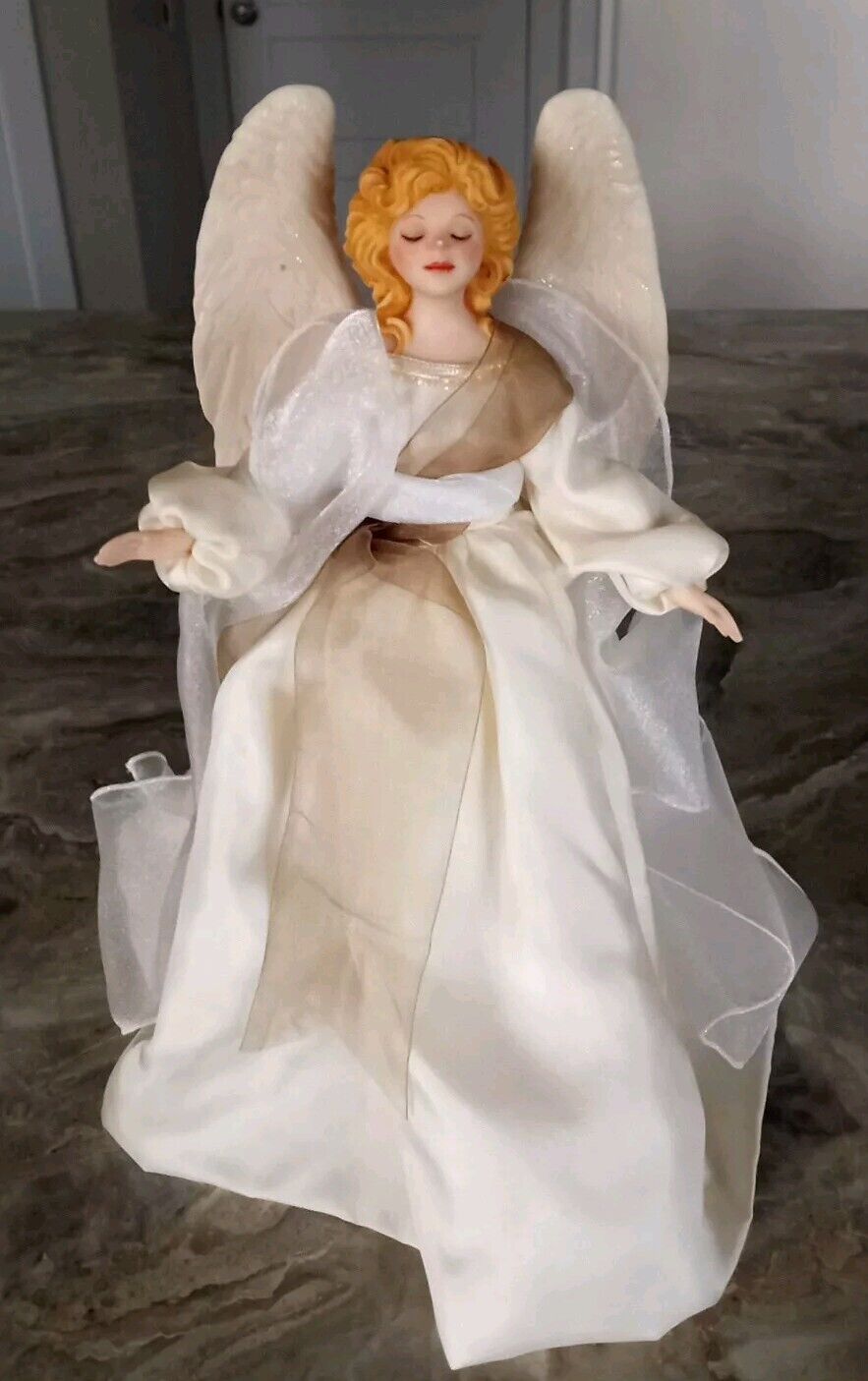 SIMPICH CHARACTER DOLL TREE TOP ANGEL BLONDE   1999  VERY RARE