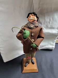 Simpich Character Doll Christmas Caroler Series Lamplighter 2002  VERY RARE!