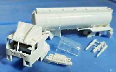 WHITE GMC ASTRO SHELL TANKER SEMI TRUCK RIG AURORA AFX RARE R&D PROTOTYPE HO CAR