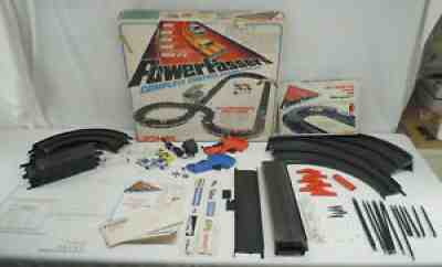 Vintage Lionel Power Passers Lane Change Challenge Slotless Slot Car Set 3-3620