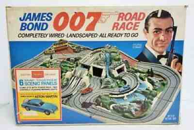 K136 VINTAGE 60'S SEARS AC GILBERT JAMES BOND 007 ROAD RACE SLOT CAR SET W/ BOX!