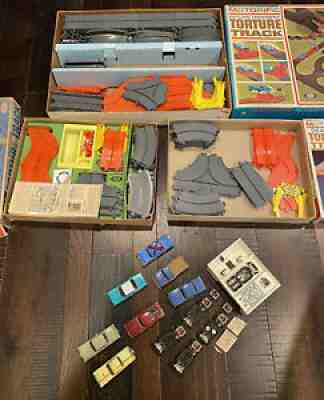Huge Vintage Ideal 1966 Motorific Torture Track Lot Alcan Highway, Dearborn Box