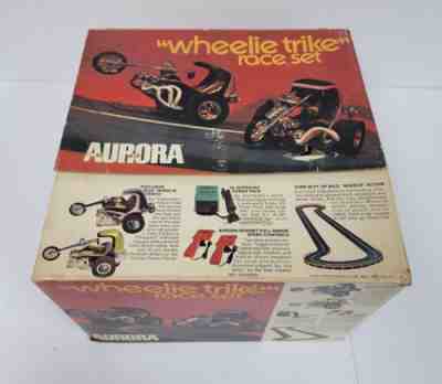 S260 RARE! VINTAGE 1970'S AURORA WHEELIE TRIKE RACE SET W/ ORIGINAL BOX NICE!