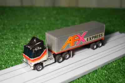 Afx Gmc Astro Rig Cabover Semi Truck Slot Car