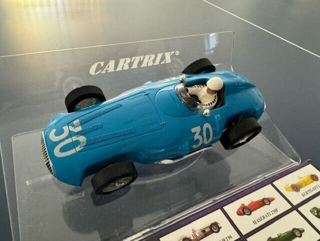 Slot cars 1/32 Cartix & Scalextric Grand Prix Legends