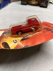 Vintage Slot Car Tyco Ho Dodge Red Pick Up ?wheelie On Card
