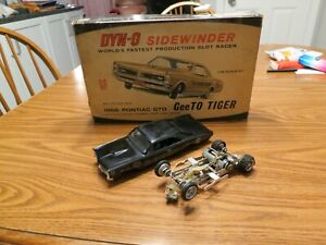 VINTAGE DYN-O  SIDEWINDER 66 PONTIAC GEE TO TIGER BLACK RARE SLOT RACER RUNNING