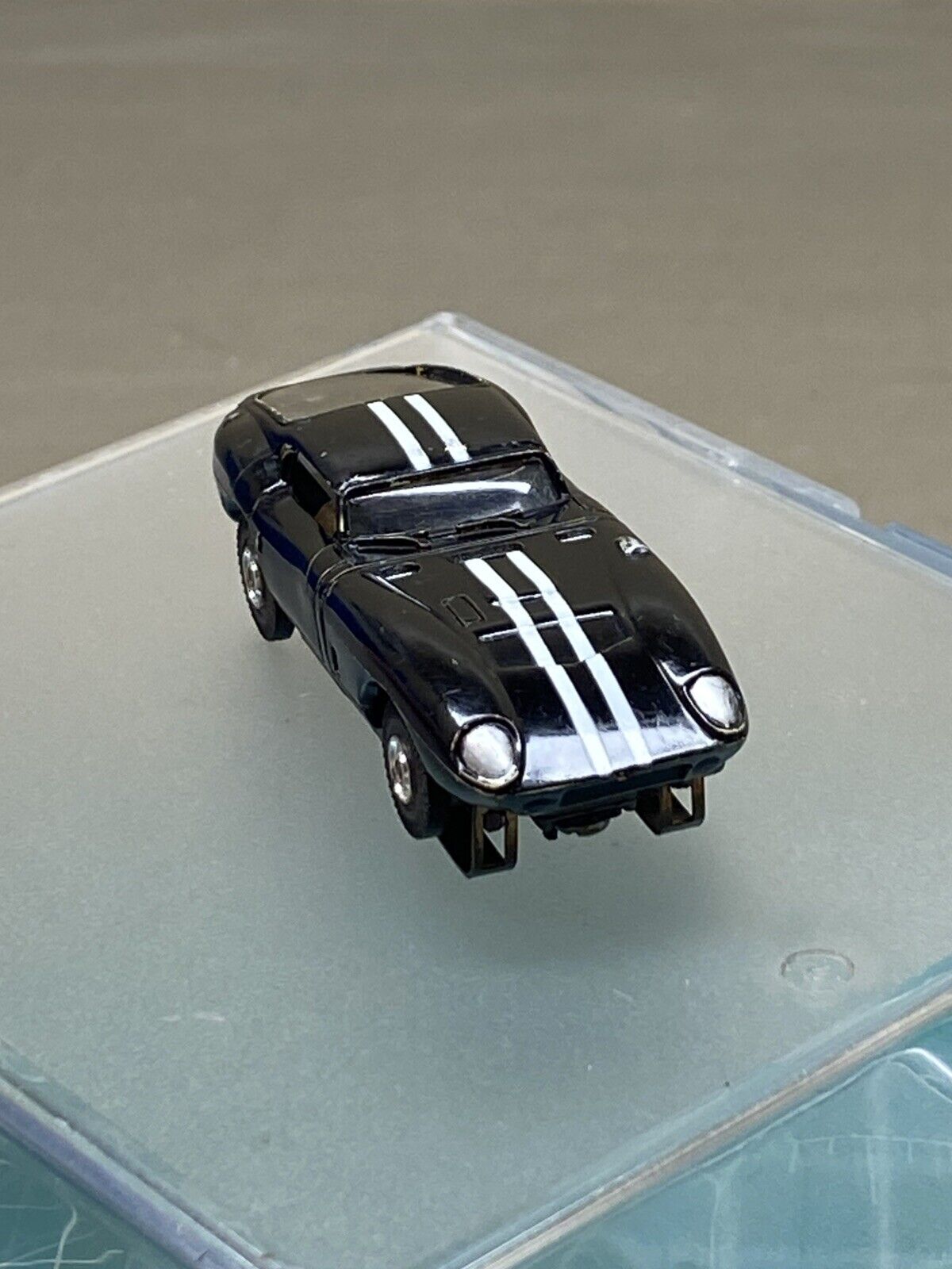 Aurora Thunderjet Tjet COBRA GT - HO Slot Car #1375 Factory Black