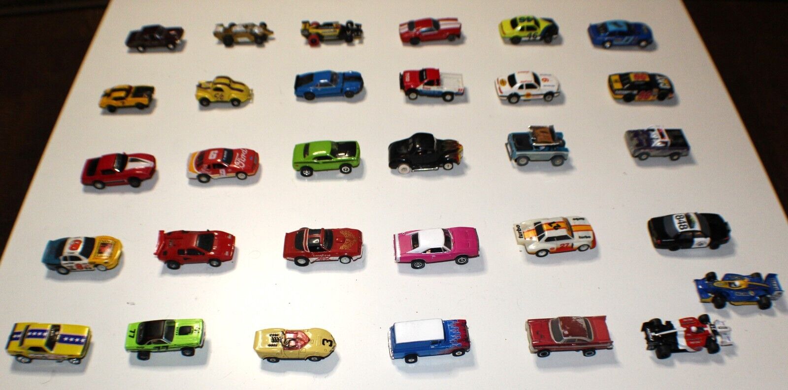 31 Vintage Slot Cars Tyco Aurora TOMY