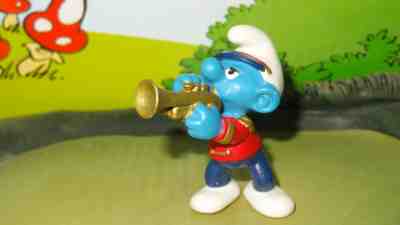 Smurfs Trumpeter Smurf Marching Band Series 20479 Rare Vintage Display Figurine