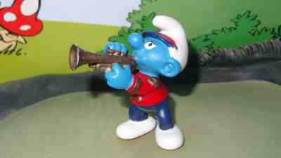 Smurfs Trumpeter Smurf Marching Band Series 20479 Rare Vintage Display Figure