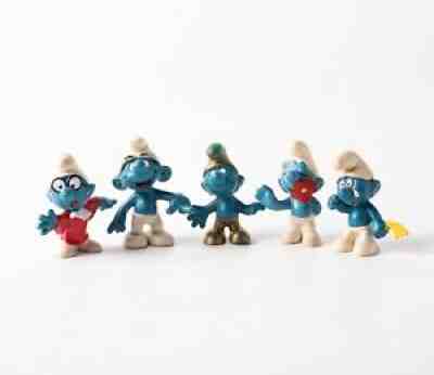 Lot of 5 Vintage Smurf Figurines 1965 -1972 Peyo Schleich Collectibles