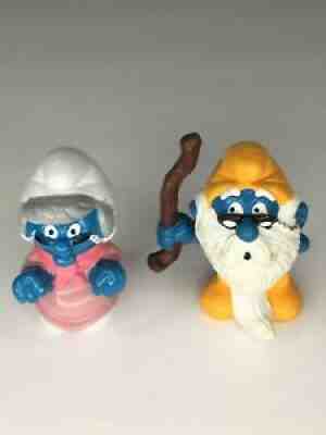 Vintage Peyo PVC 20408 20226 GRANDPA & GRANDMA Smurf Grandfather Set NOS