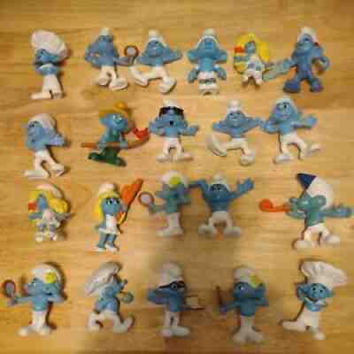 Lot of 21 Smurf PVC Figures Happy Meal Toys McDonald's 2011 & 2013 Cake Toppers