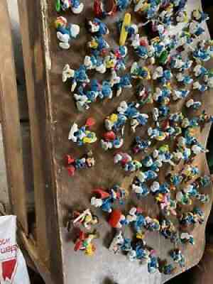 1980 Vintage Smurf Figurine Set, 140 countÂ 