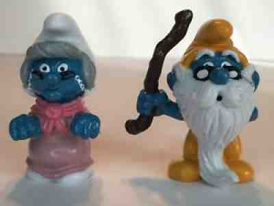 Vintage Peyo PVC 20408 20226 GRANDPA & GRANDMA Smurf Grandfather Set NOS