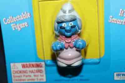 The Smurfs Nanny Smurf Grandmother Grandma 20408 Vintage Display Figure NEW 1995