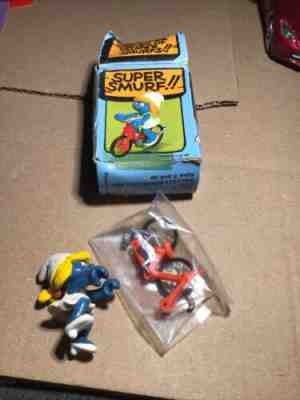 Vintage Schleich Super Smurfette Riding Bicycle #6743 New In Box, Rare!