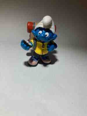 Hiker/ Adventurer/ Backpacker Smurf- 20474- 2.0474- Schleich 2000