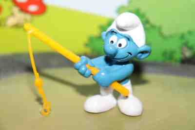 The Smurfs Angler Smurf Yellow Fishing Pole Fisherman 20101 Vintage Rare Figure