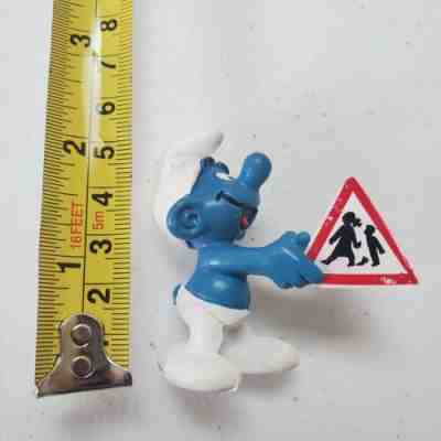 Vintage Smurfs Traffic Sign Crossing Guard School Sign Cake Topper/ Figure 1980