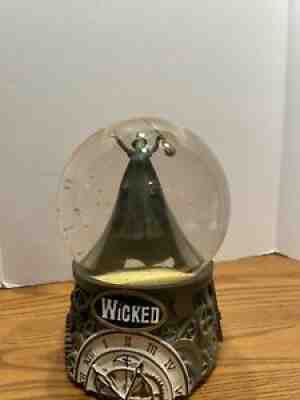 Wicked Musical Snow Globe Defying Gravity Rare Broadway Clock