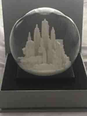 New York City Snow Globe by CoolSnowGlobes  