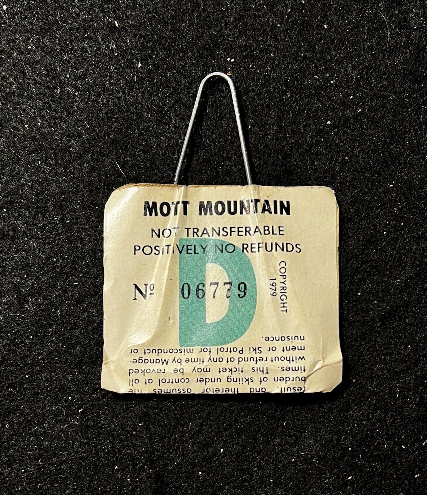 MOTT MOUNTAIN (Lost Area) 1979 Ski Lift Ticket MICHIGAN Resort Travel Souvenir