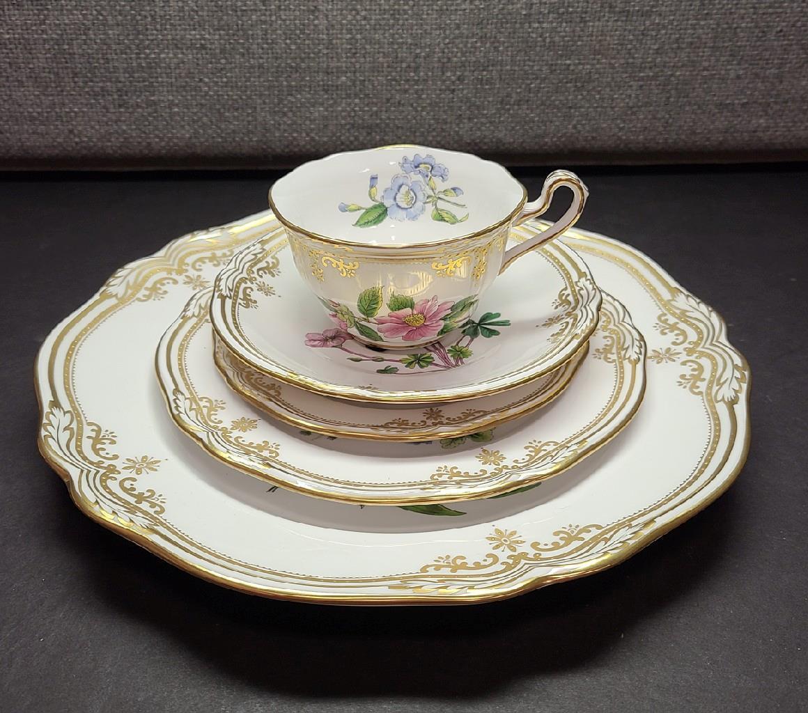 Spode England Stafford Flowers Five Piece Place Setting