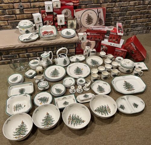 Spode Christmas Tree Dishes Plates glasses serving dishes Tea Trays 156+ Pieces