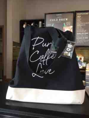 Starbucks Pure Coffee Love Tote Bag And Pins,Thailand 2018 Limited Edition - Sold on eBay Oct, 26th 2018 for $38.98