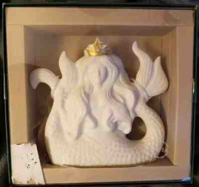 STARBUCKS Siren Mermaid Sculpture Holiday 2016 Limited Edition New In Box - Sold on eBay Oct, 18th 2018 for $25.00