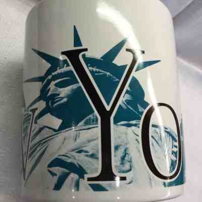 Starbucks Mug New York Collector Series 20 oz 1994 Statue of Liberty - Sold on eBay Nov, 3rd 2018 for $3.00
