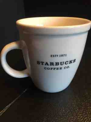 B35) 2001 Starbucks ‘Barista’ ABBEY 16oz Coffee Mug - Est 1971 - Sold on eBay Oct, 26th 2018 for $9.99