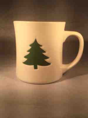 2008 Starbucks Gree Christmas Pine Tree & White Coffee Mug 12 Oz - Sold on eBay Nov, 15th 2018 for $10.99