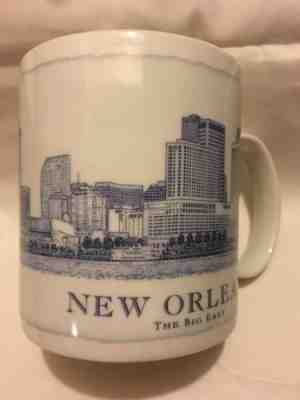 Starbucks New Orleans Architecture Collector's Series 2008 Coffee Mug 18 fl oz - Sold on eBay Nov, 14th 2018 for $14.99