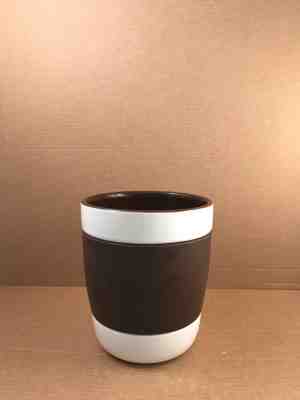 2009 Starbucks Coffee Company Ceramic + Silicone 12 fl oz Mug - Sold on eBay Nov, 12th 2018 for $7.50