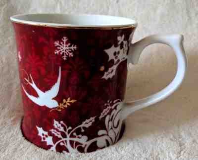 Starbucks Christmas Mug 2010 - Rosanna Doves Holiday Red & Gold Holly Snowflakes - Sold on eBay Nov, 14th 2018 for $14.59