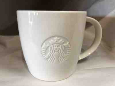 STARBUCKS 2010 WHITE PORCELAIN COFFEE MUG VENTI 20oz EMBOSSED MERMAID LOGO - Sold on eBay Nov, 14th 2018 for $29.99