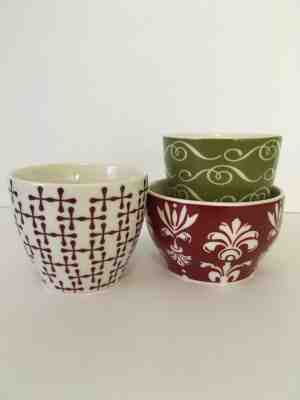 Starbucks Set of 3  Bone China Nesting Coffee Tea Mugs Cups Bowls 2010 - Sold on eBay Nov, 12th 2018 for $10.00
