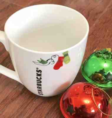 ?? Starbucks 2011 Christmas Winter Holiday Mugs Mittens & Bird 13 oz Collect - Sold on eBay Nov, 12th 2018 for $10.95