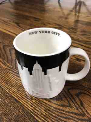 Starbucks New York Skyline Yellow Cab 2012 Collector Series 16oz Mug - Sold on eBay Nov, 12th 2018 for $9.99